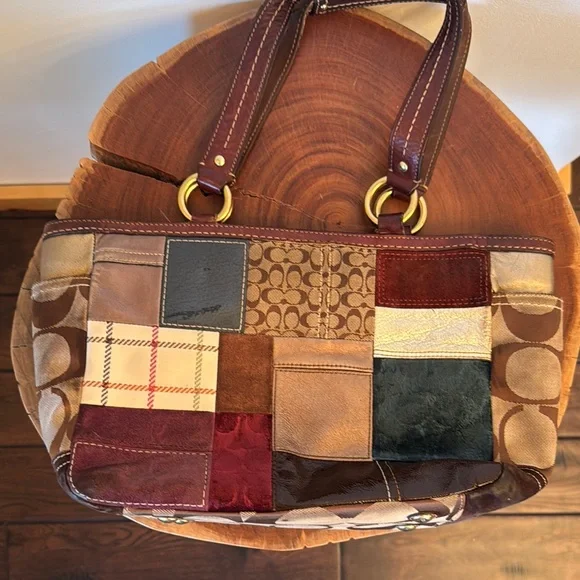 Vintage Coach Holiday Patchwork Purse - Picture 7 of 9